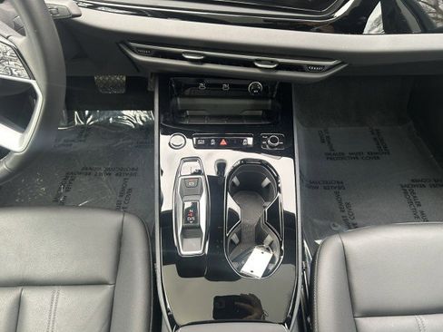 Used 2025 Audi A5 2.0T Premium w/ Convenience Package image 16