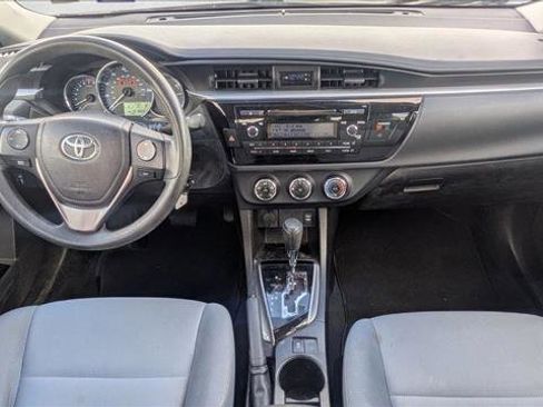 Used 2014 Toyota Corolla L image 17