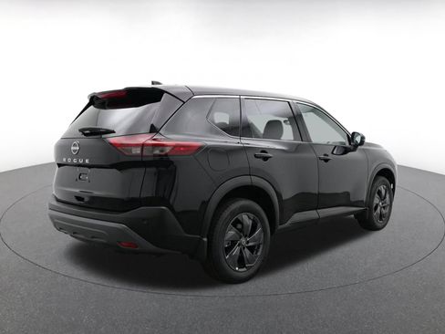 Used 2026 Nissan Rogue SV AWD/4WD image 7