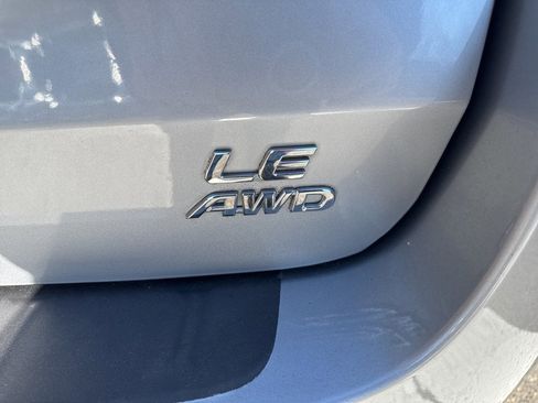 Used 2017 Toyota Sienna LE image 46