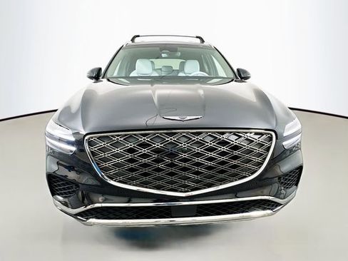 Certified 2026 Genesis GV70 2.5T Advanced AWD/4WD image 2