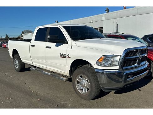Used 2016 RAM 3500 SLT image 2
