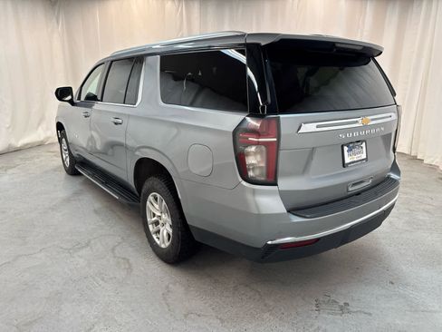 Certified 2023 Chevrolet Suburban LT image 4