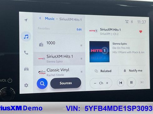 Certified 2025 Toyota Corolla LE image 28