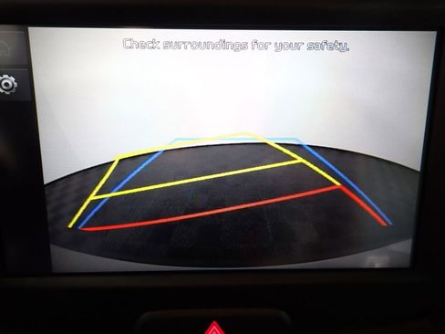 Used 2025 Kia Soul LX w/ LX Technology Package image 3