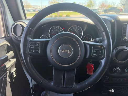 Used 2015 Jeep Wrangler Unlimited Sport w/ Quick Order Package 24S image 17