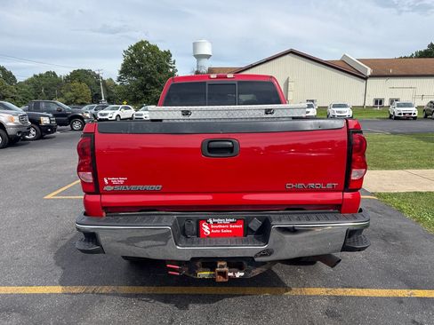 Used 2005 Chevrolet Silverado 2500 LS AWD/4WD image 7