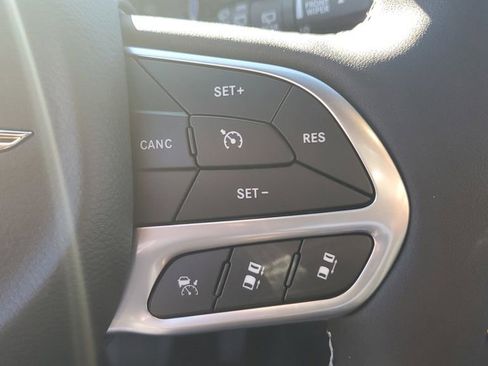 New 2026 Chrysler Pacifica Select image 29