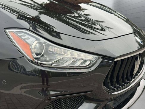 Certified 2022 Maserati Ghibli Modena RWD image 25