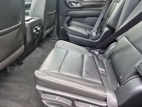 Used 2022 GMC Yukon SLT w/ SLT Premium Package AWD/4WD image 24