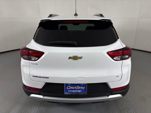 Used 2023 Chevrolet TrailBlazer LT FWD image 8