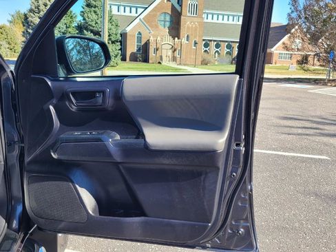 Used 2021 Toyota Tacoma SR image 20