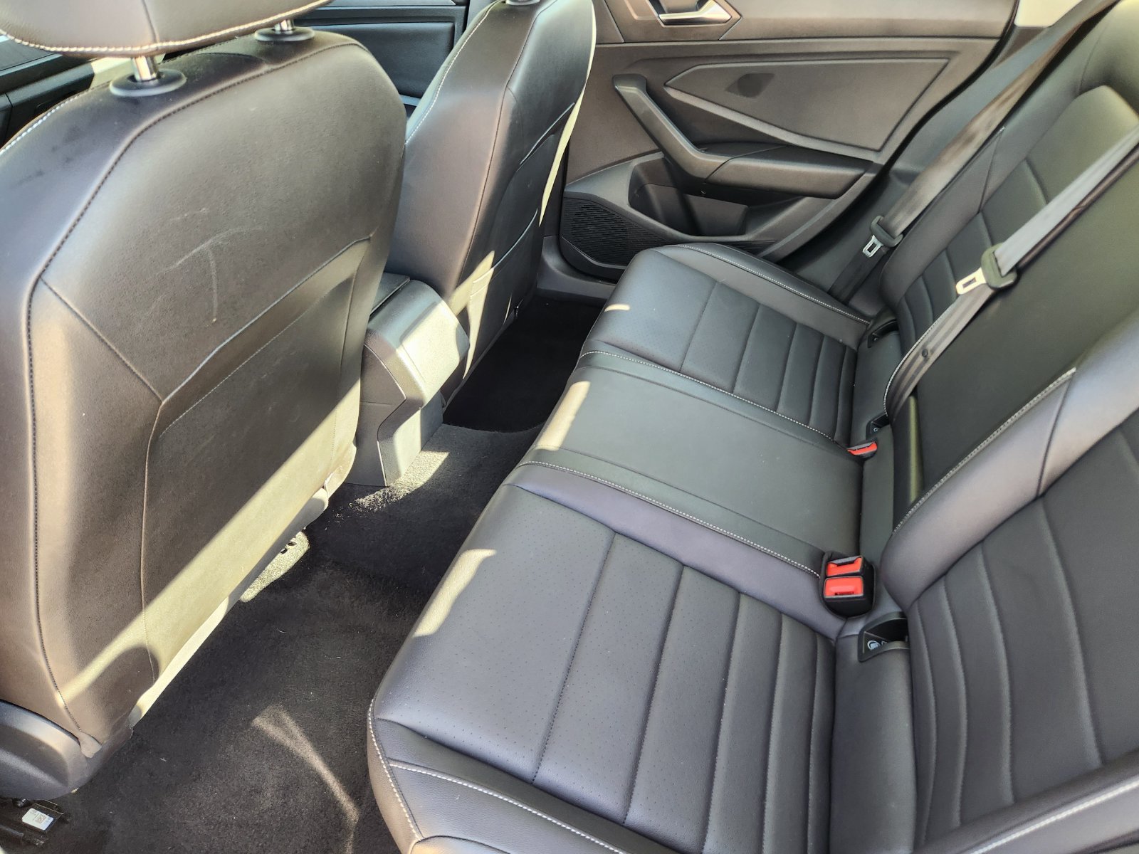 Used 2024 Volkswagen Jetta SE FWD image 35