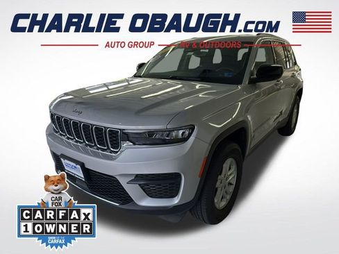 Used 2023 Jeep Grand Cherokee Laredo AWD/4WD image 1