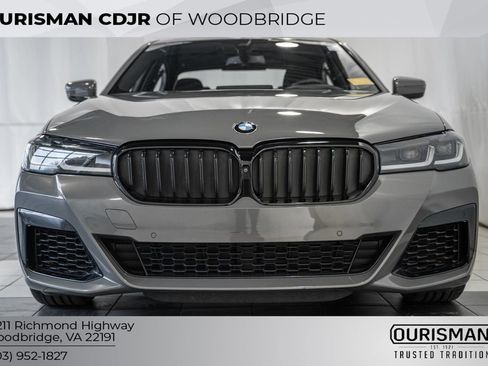 Used 2021 BMW M550i xDrive w/ Premium Package image 2