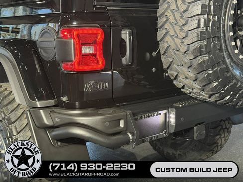 Used 2024 Jeep Wrangler Unlimited Rubicon 392 AWD/4WD image 18