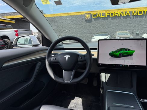 Used 2023 Tesla Model 3 Standard Range RWD image 23