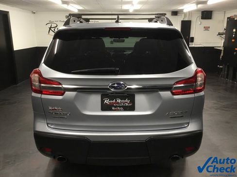 Used 2019 Subaru Ascent Limited image 9