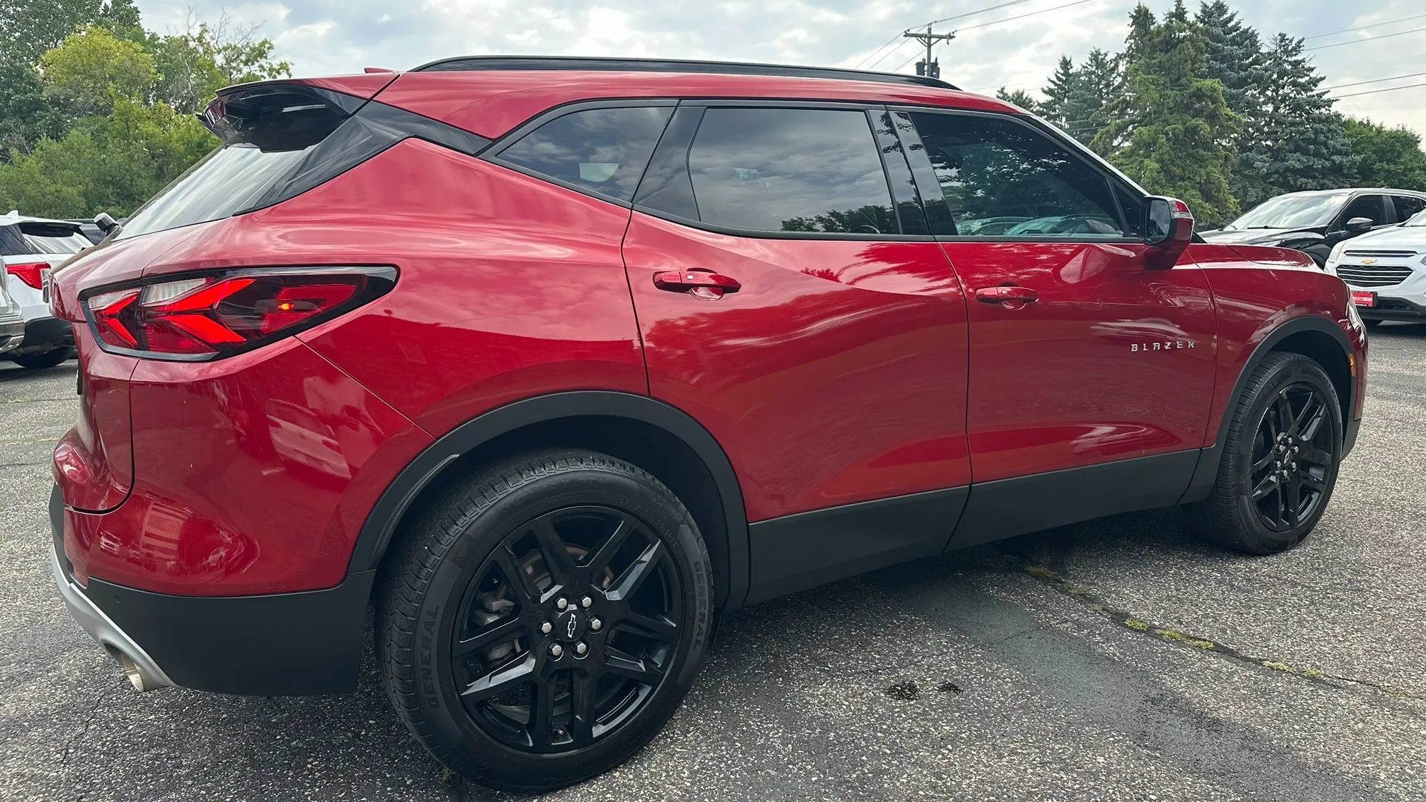 Used 2022 Chevrolet Blazer LT AWD/4WD image 9