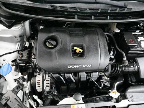 Used 2017 Kia Forte LX FWD image 16