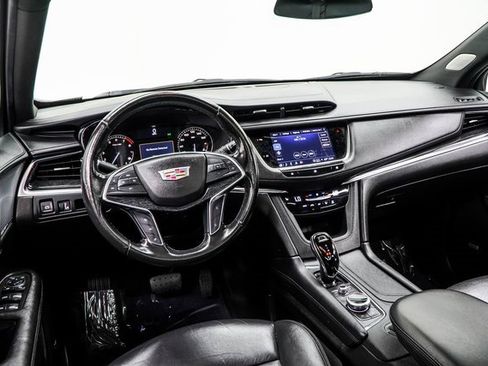 Used 2021 Cadillac XT5 Premium Luxury image 5