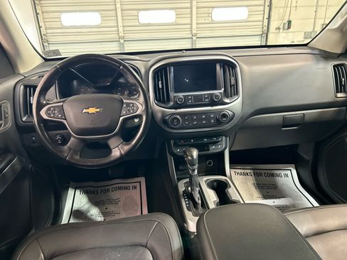Used 2022 Chevrolet Colorado LT w/ Luxury Package AWD/4WD image 4