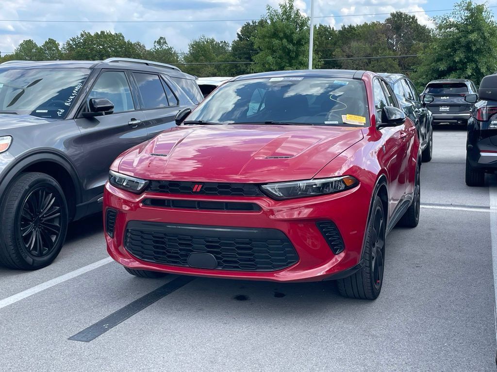 Used 2024 Dodge Hornet R/T Plus AWD/4WD image 3
