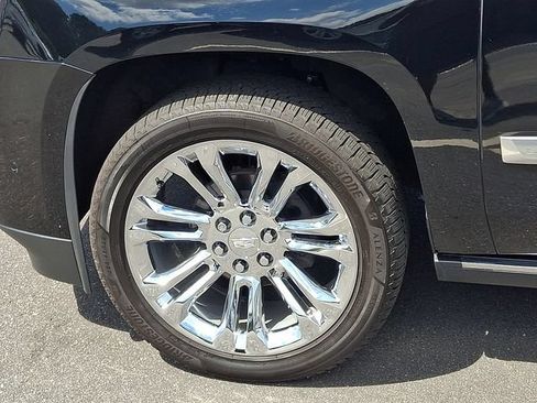 Used 2020 Cadillac Escalade Platinum AWD/4WD image 30