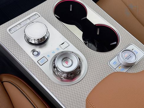 New 2026 Genesis GV80 2.5T Prestige image 19