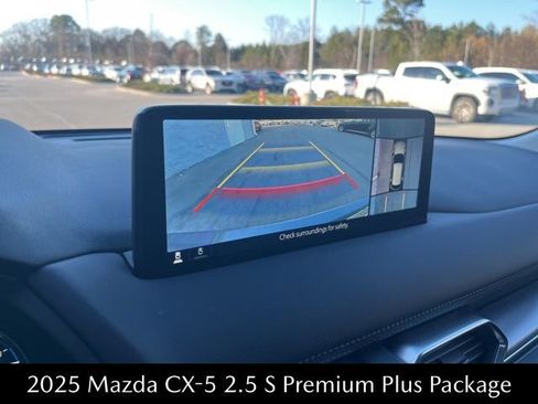 New 2025 MAZDA CX-5 AWD 2.5 S w/ Premium Plus Pkg image 15