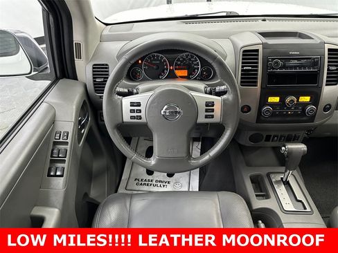 Used 2019 Nissan Frontier SL image 24