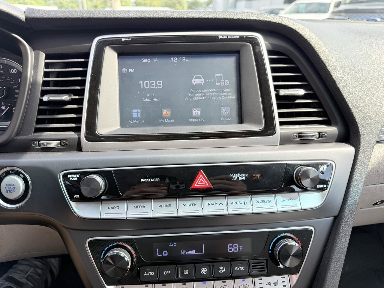Used 2018 Hyundai Sonata Limited FWD image 26