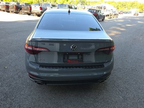 Used 2022 Volkswagen Jetta GLI Autobahn FWD image 4