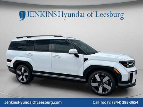 New 2026 Hyundai Santa Fe Limited FWD image 2