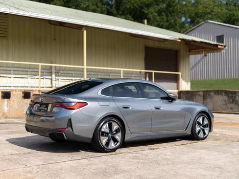 Used 2023 BMW i4 eDrive40 w/ Premium Package RWD image 7
