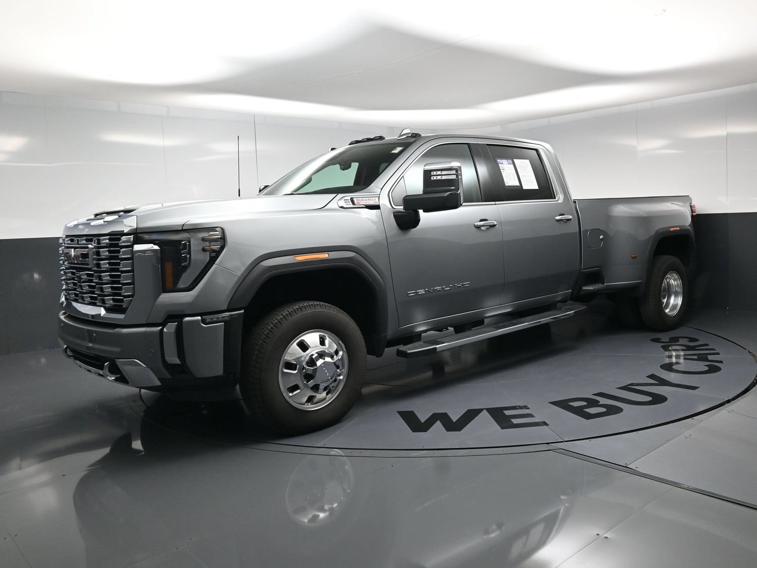 Used 2026 GMC Sierra 3500 Denali w/ Denali Reserve Package AWD/4WD image 11