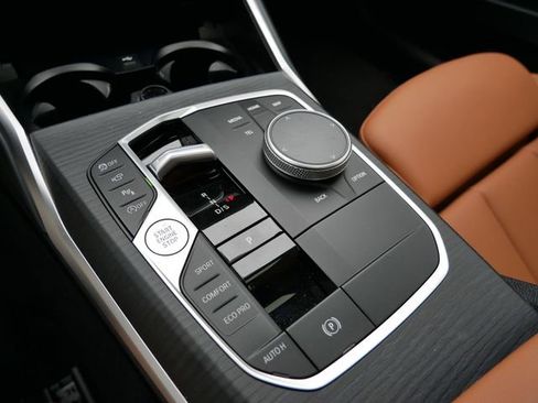 Used 2025 BMW 430i xDrive Coupe w/ Premium Package image 23