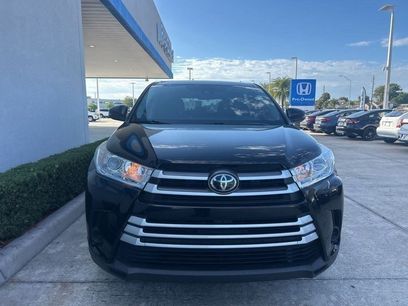 Used 2019 Toyota Highlander LE