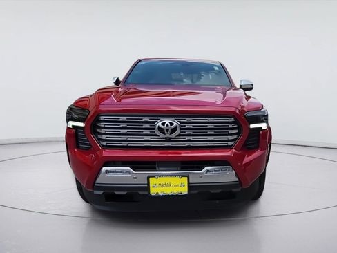 Used 2024 Toyota Tacoma Limited w/ Limited Package (LT) AWD/4WD image 3