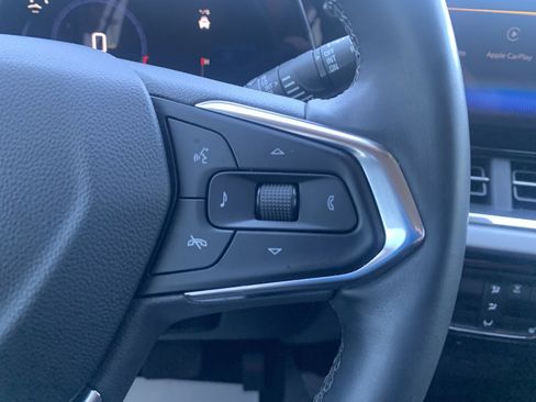 Used 2024 Chevrolet Trax LT w/ Driver Confidence Package image 19