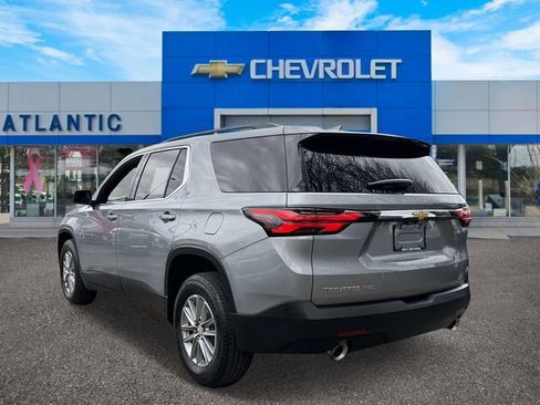 Certified 2023 Chevrolet Traverse LT image 2