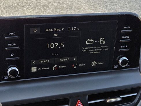 Used 2025 Kia Seltos LX image 11