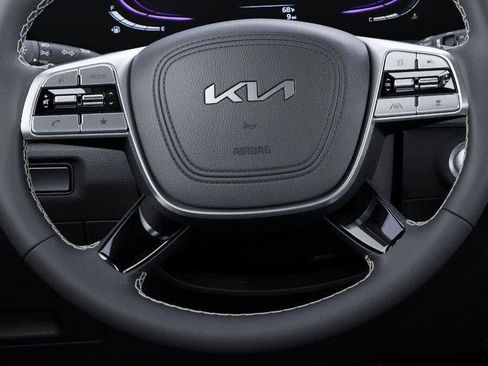 New 2025 Kia Telluride S FWD image 22