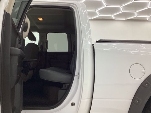 Used 2019 RAM 1500 Tradesman w/ Chrome Plus Package image 21