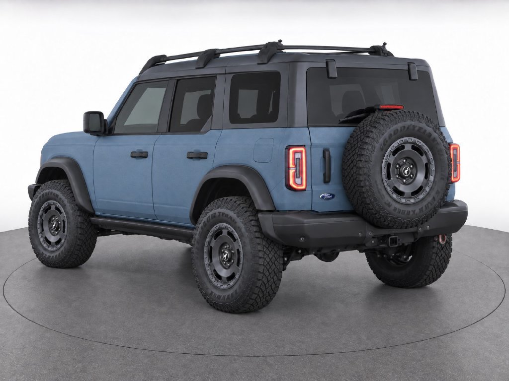 Used 2022 Ford Bronco Everglades AWD/4WD image 3
