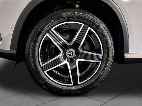 New 2026 Mercedes-Benz GLC 300 4MATIC image 17