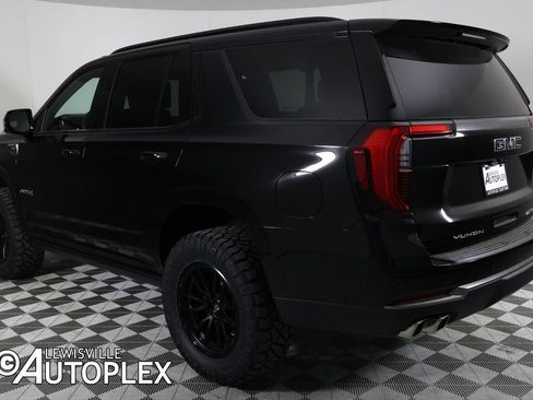 Used 2025 GMC Yukon AT4 Ultimate w/ LPO, Illumination Package image 7
