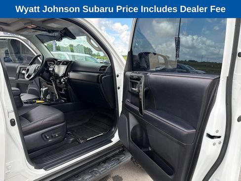 Used 2020 Toyota 4Runner TRD Off-Road Premium w/ Moonroof Package AWD/4WD image 41