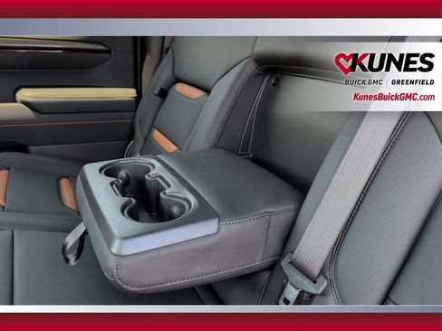 New 2026 GMC Sierra 1500 AT4 w/ AT4 Premium Package AWD/4WD image 38