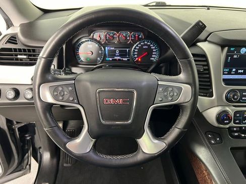 Used 2019 GMC Yukon SLT AWD/4WD image 13